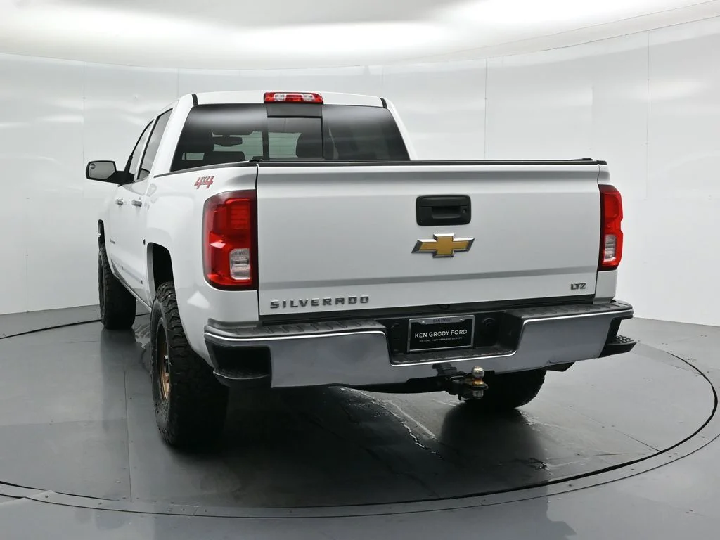 Used 2018 White Chevrolet LTZ image 25