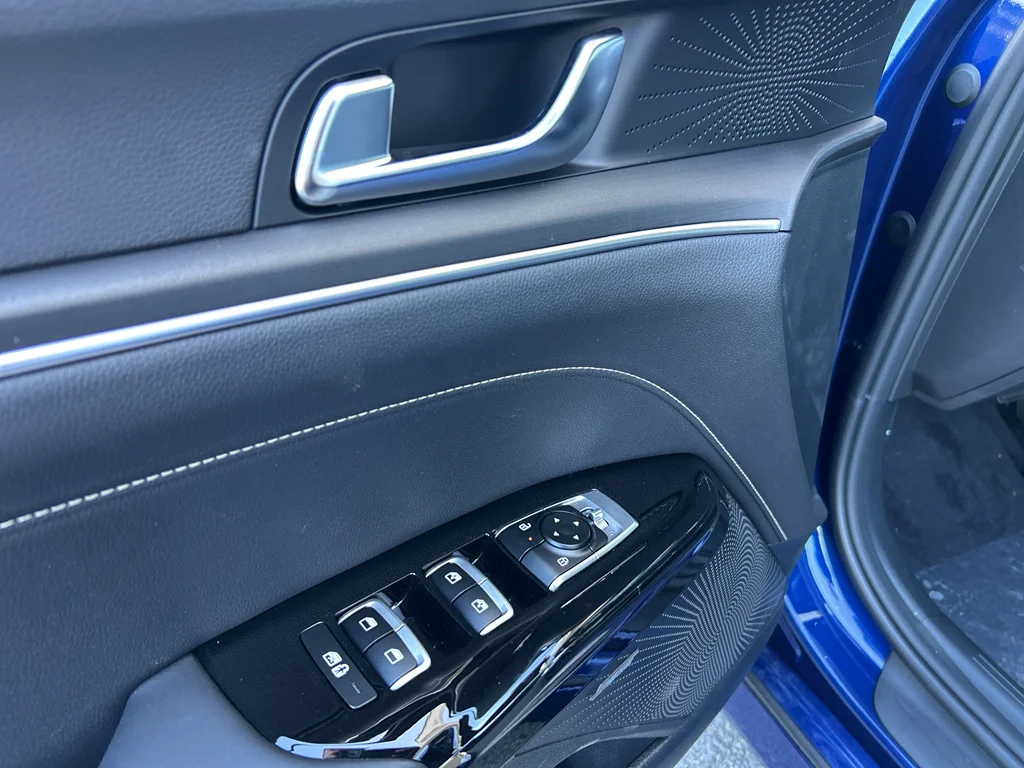 New 2026 Yacht Blue Kia GT-Line image 17