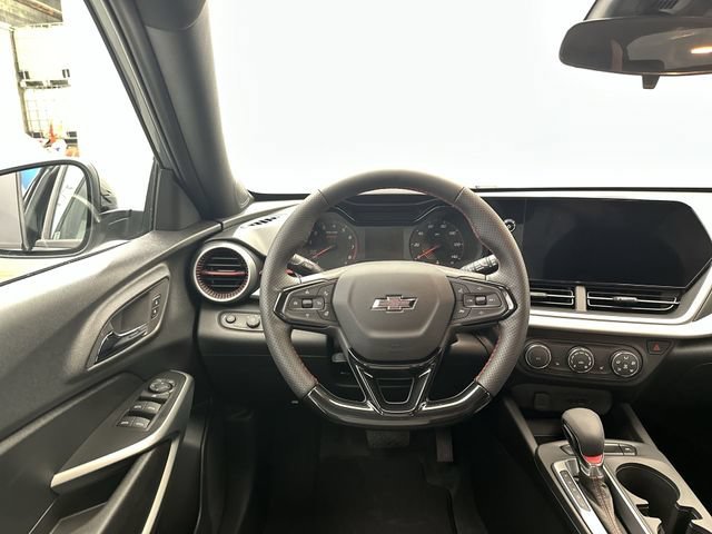 2026 Chevrolet Trax RS - Photo 12