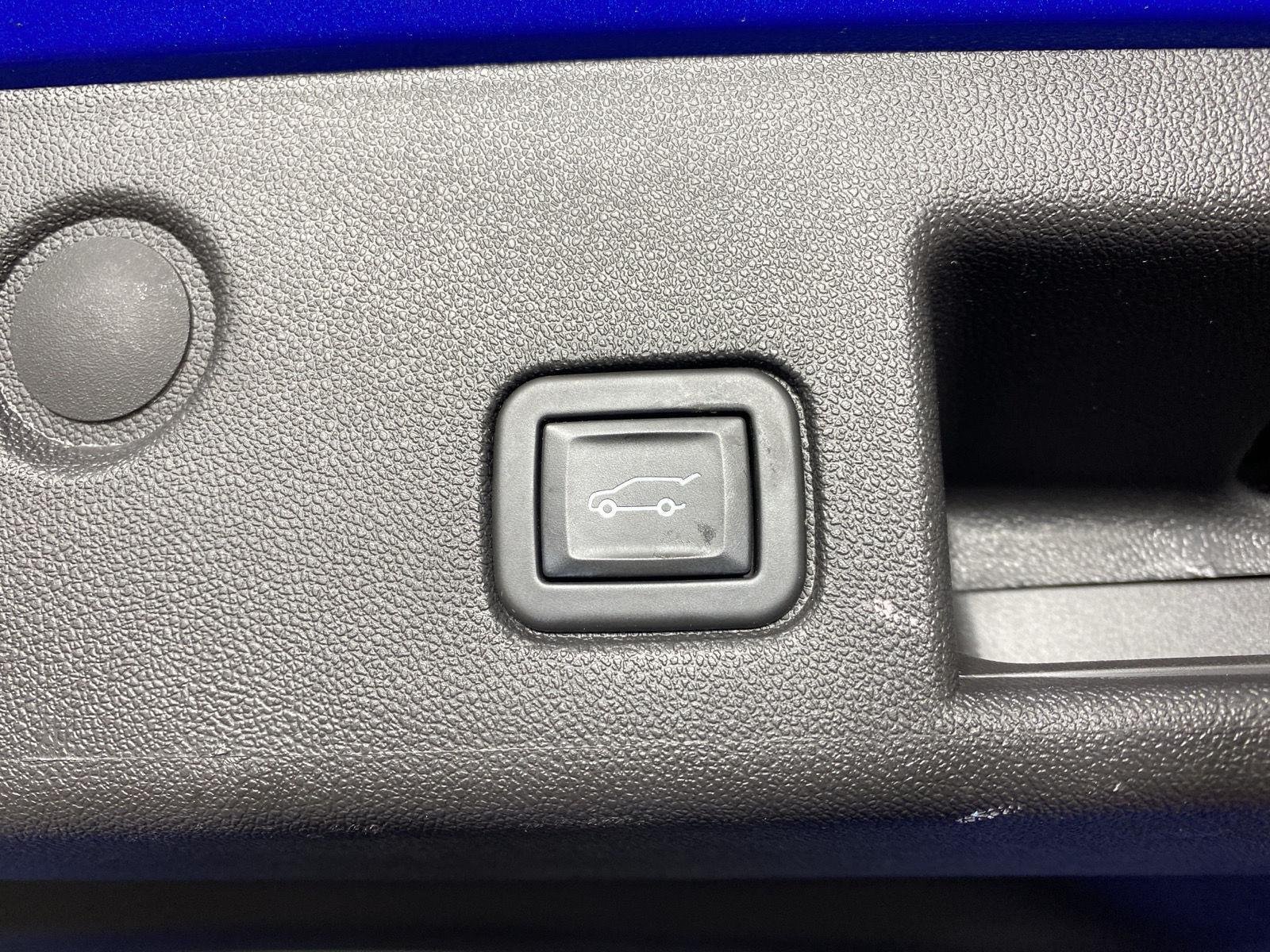 Used 2024 Riptide Blue Metallic Chevrolet RS image 26