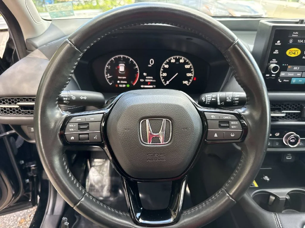 Used 2025  Honda EX-L image 42