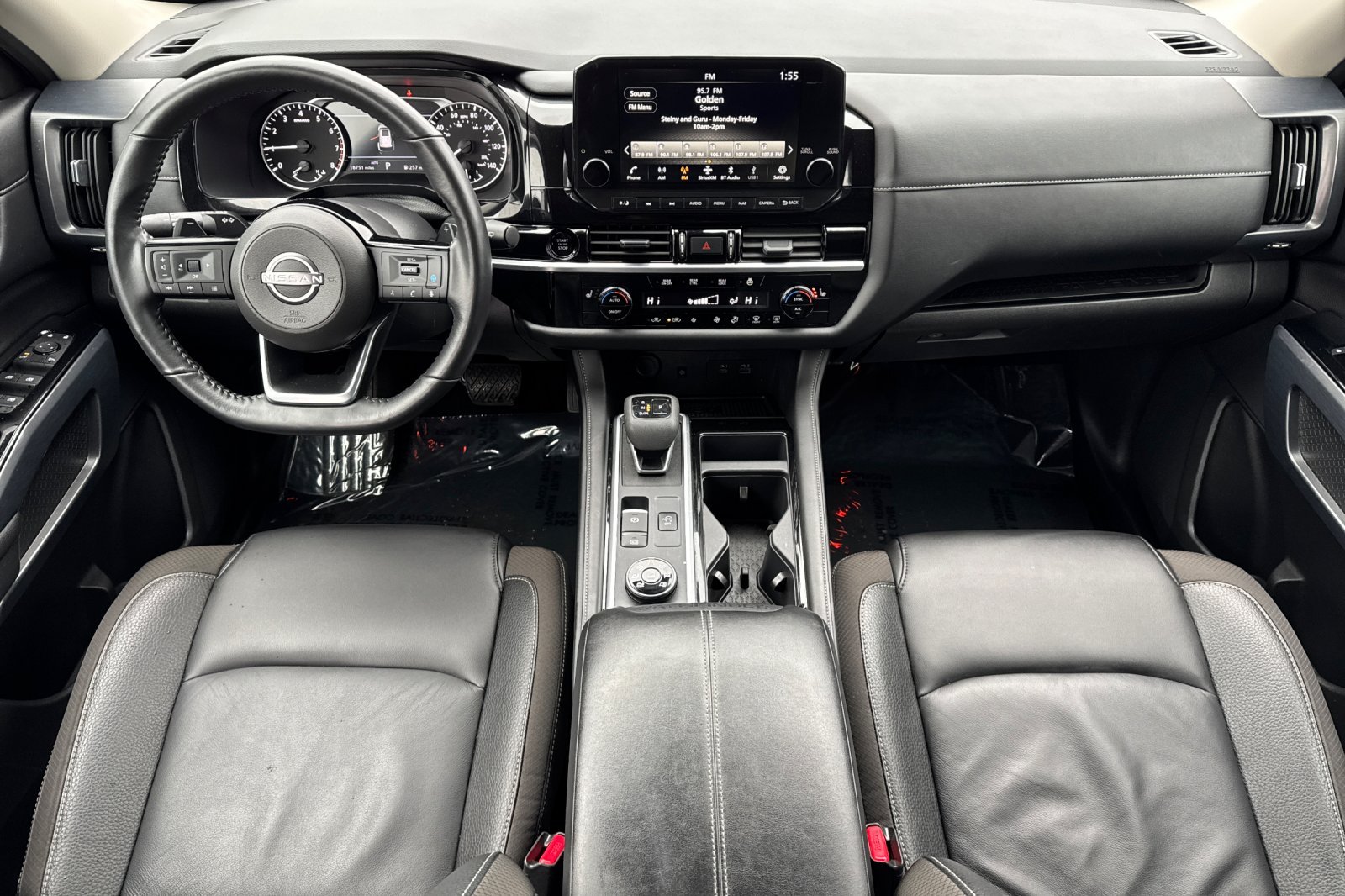 2025 Nissan Pathfinder SL - Photo 48