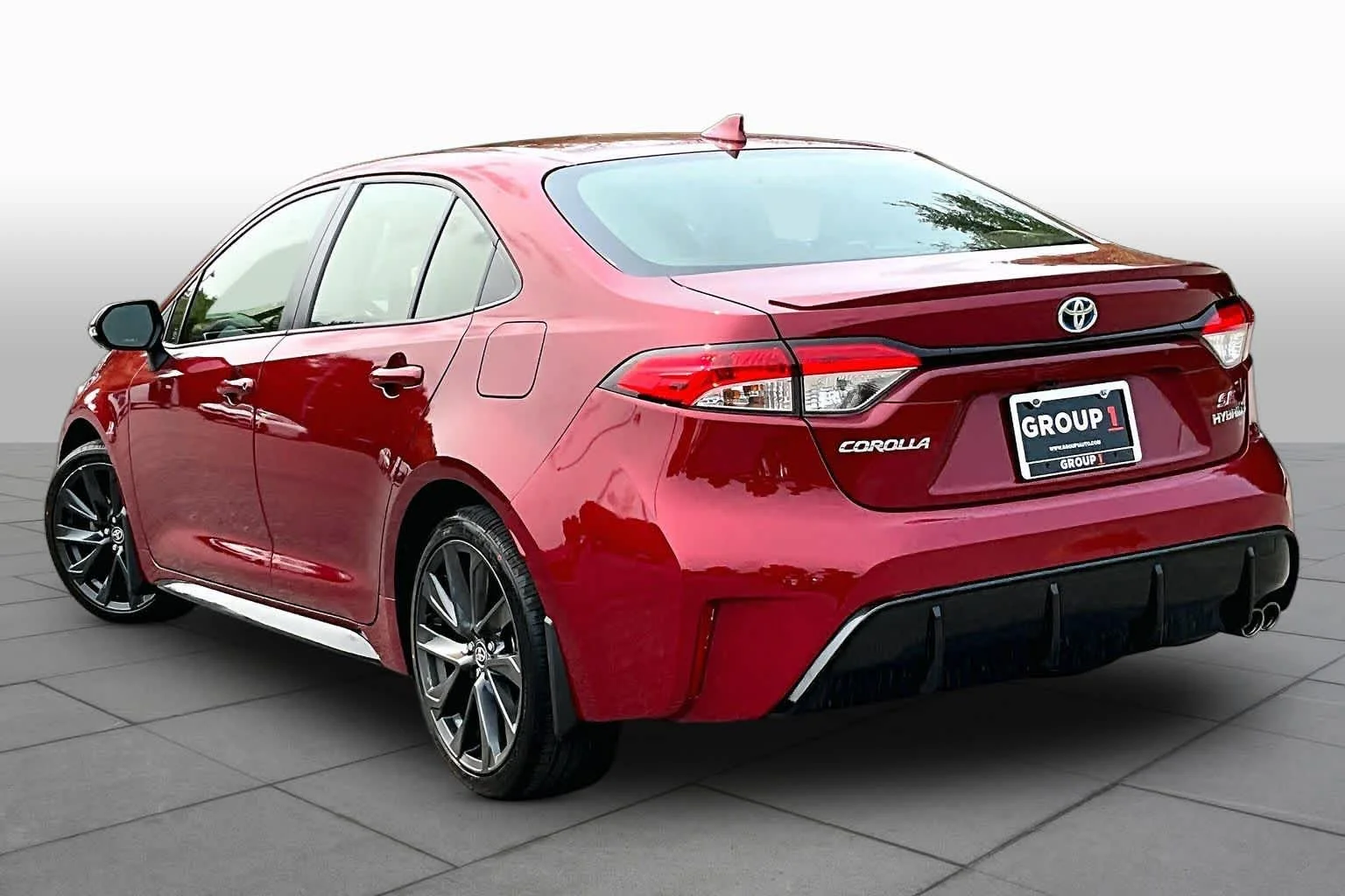 Used 2024 Ruby Flare Pearl Toyota Hybrid SE image 12
