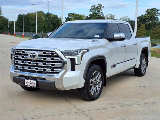 Certified Used 2025 WIND CHILL PEARL Toyota  image 3