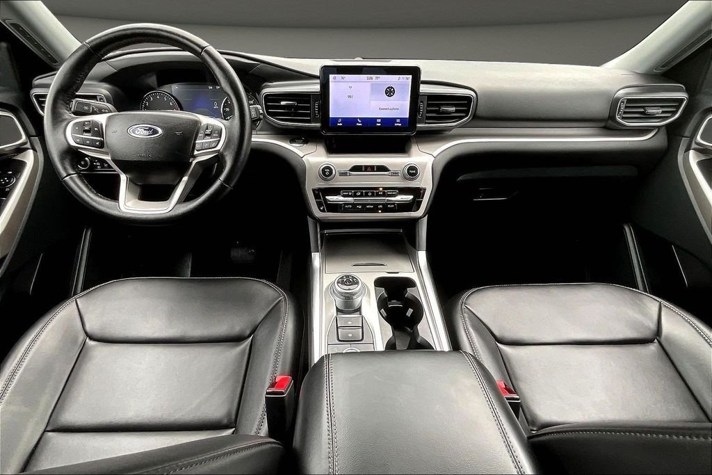 Used 2024 White Ford XLT image 10