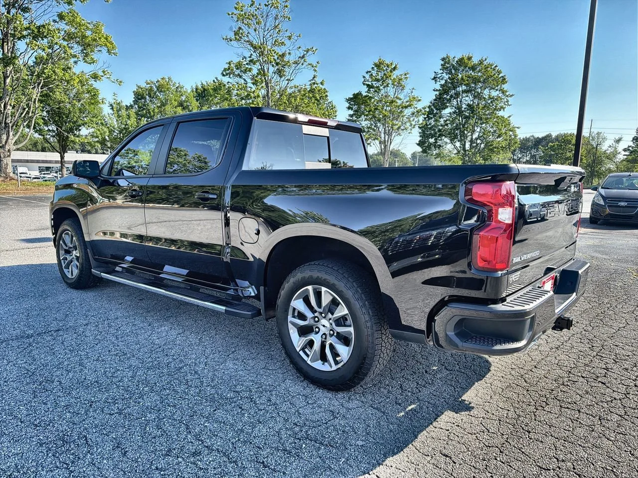Used 2022 Black Chevrolet RST image 6