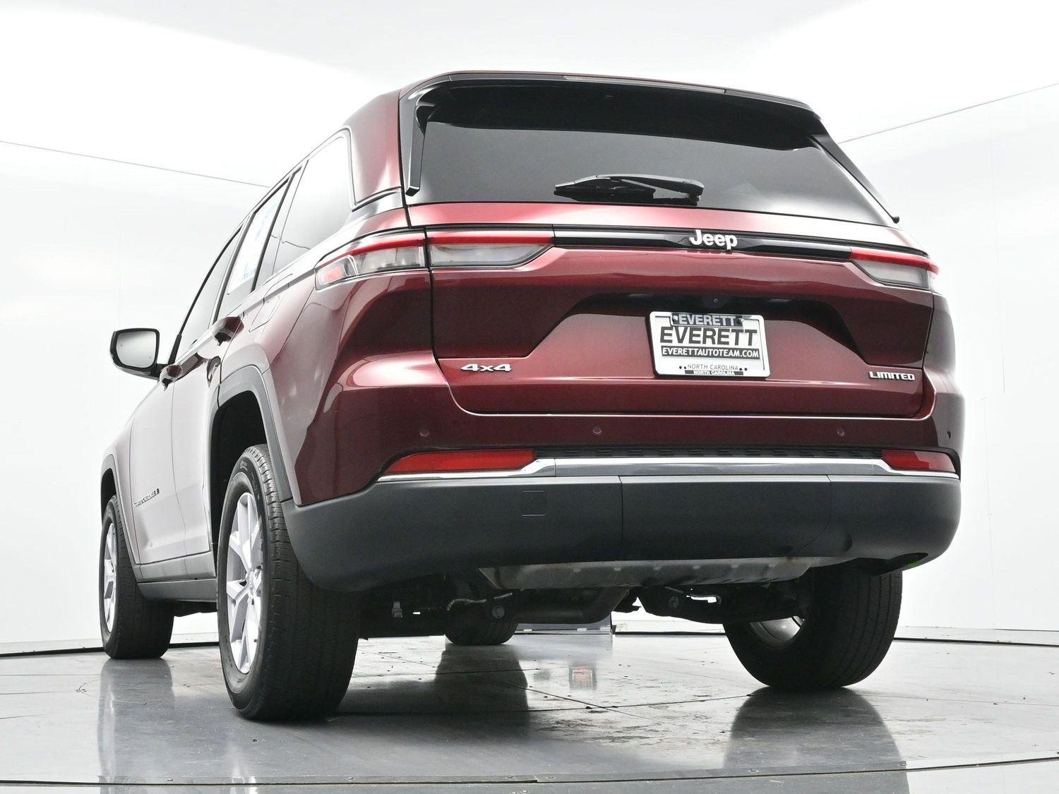 Used 2022 Red Jeep Limited image 52