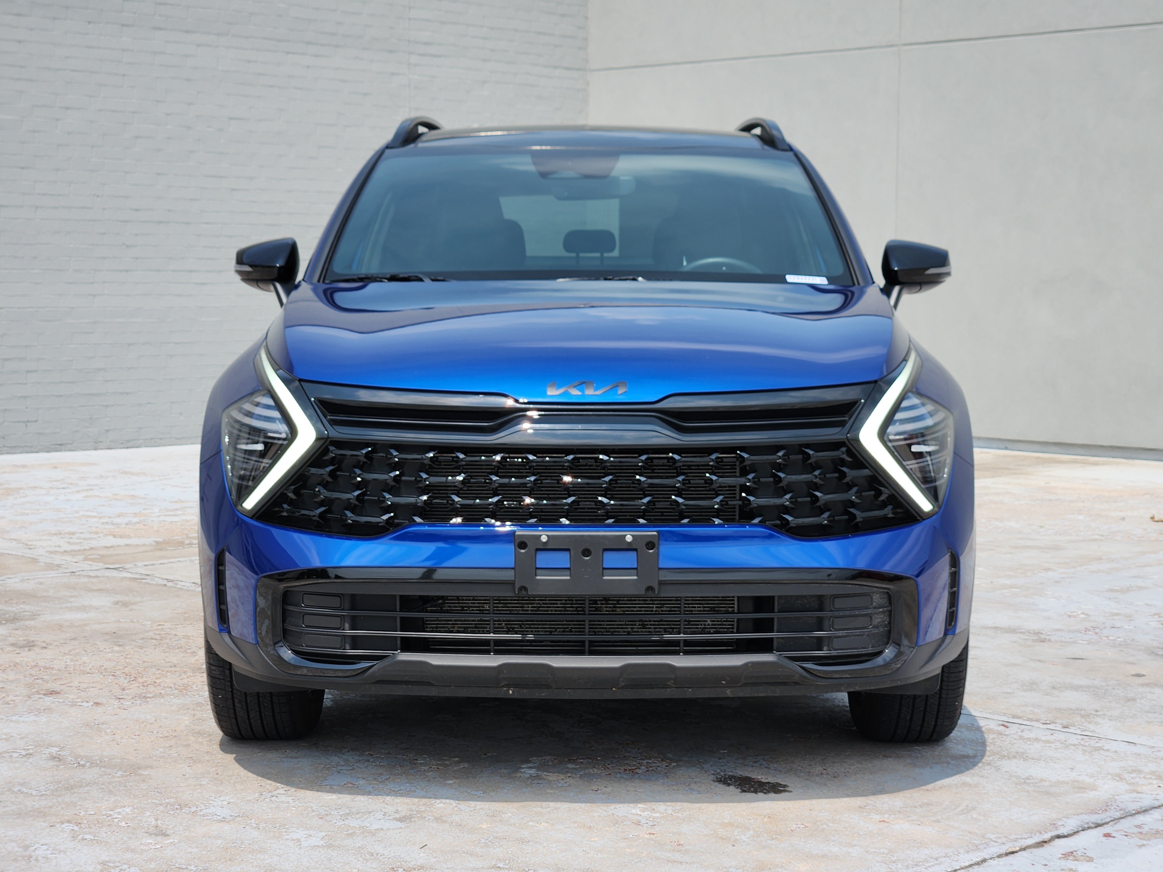 Used 2025 Sapphire Blue Kia X-Line image 3