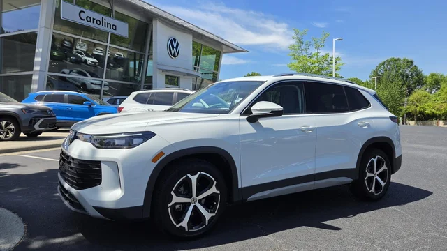 2026 Volkswagen Tiguan SE