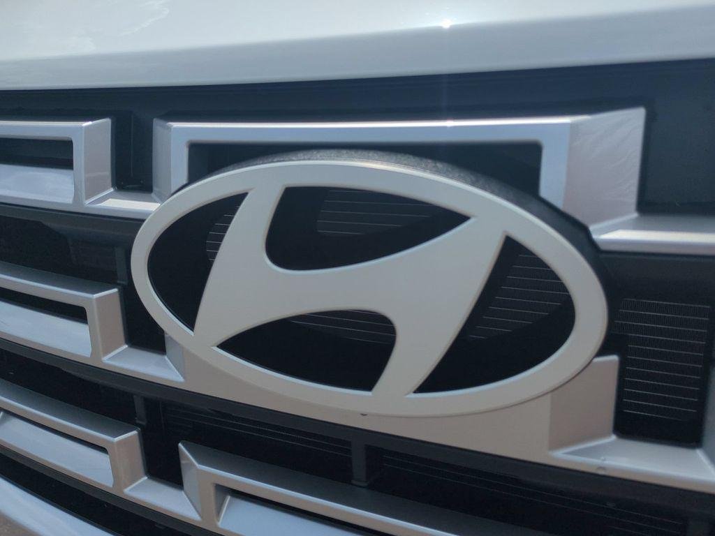 New 2026 White Hyundai SEL Activity AWD image 13
