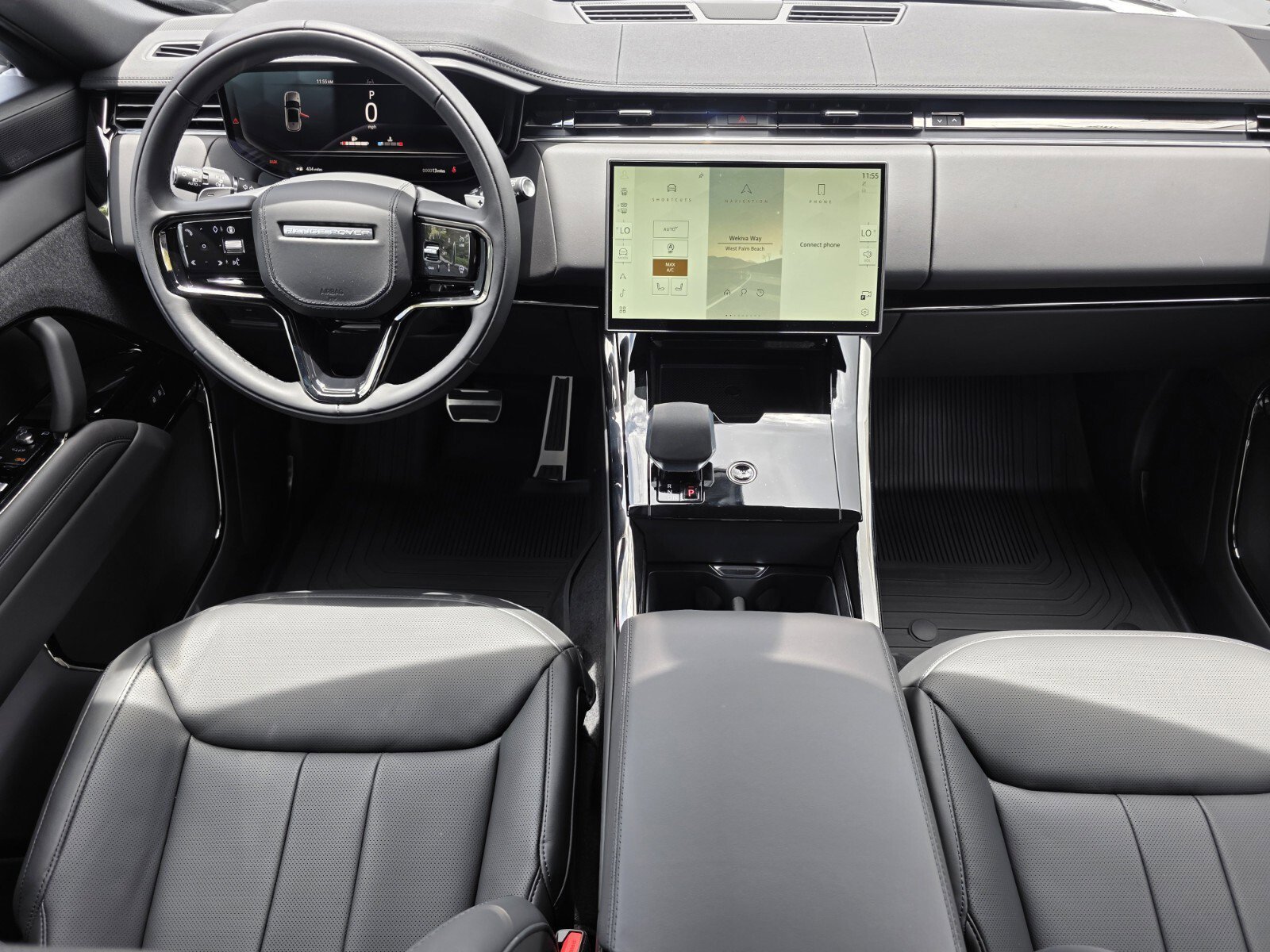 New 2026 Fuji White Land Rover P400 Dynamic SE image 4