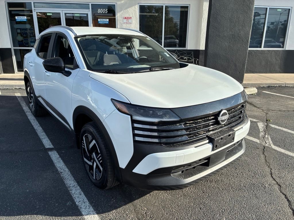 Used 2026 White Nissan SV image 3
