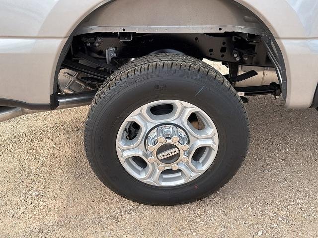 New 2026 Agate Black Metallic Ford F-250® XLT image 38