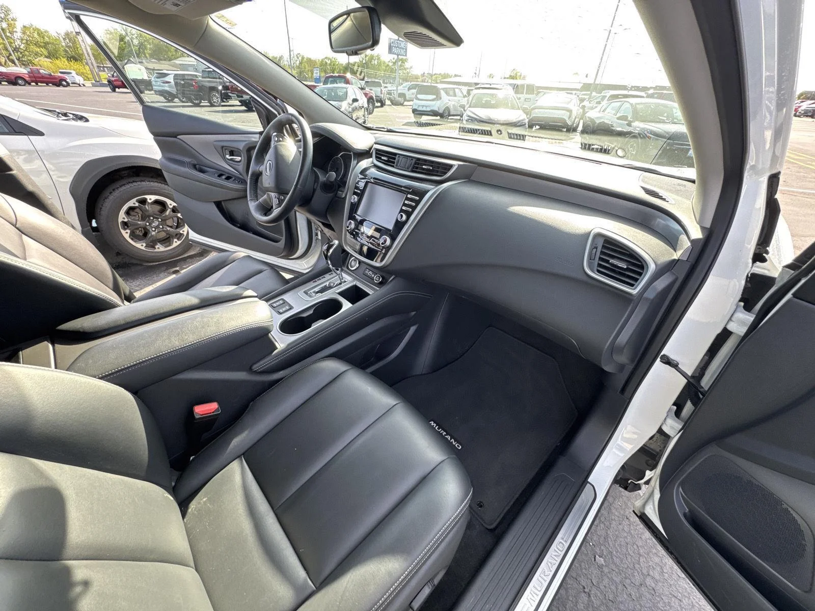 Used 2024 White Nissan SV FWD image 15