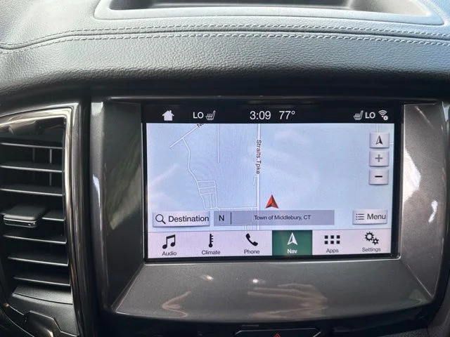 Used 2019 Saber Metallic Ford Lariat image 26