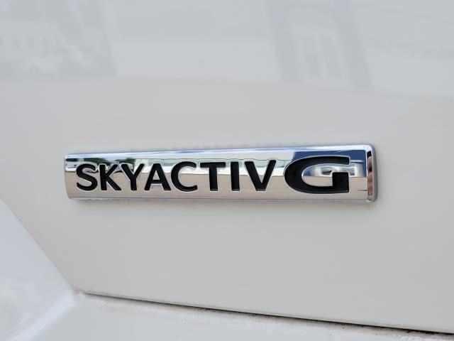 Used 2021 White Mazda Touring image 6