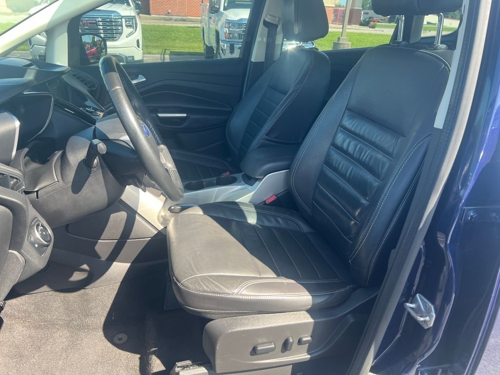 Used 2016 Blue Ford SEL image 10