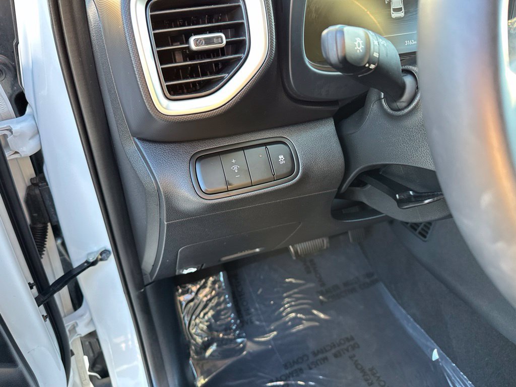 2026 Hyundai Venue SEL - Photo 7