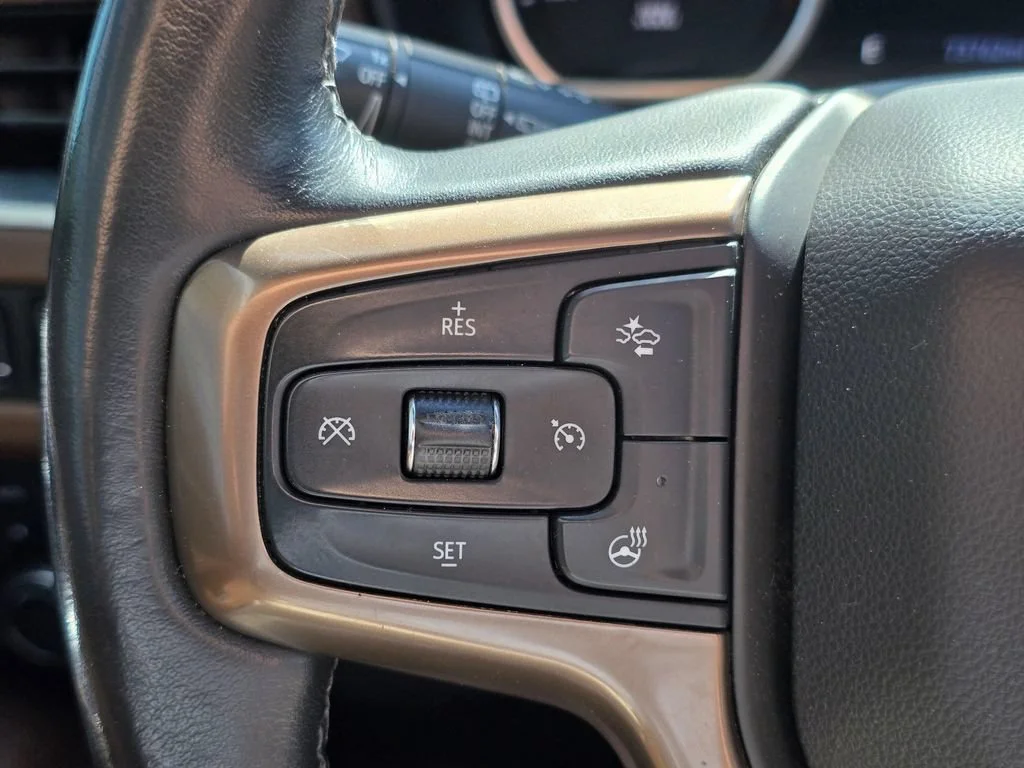 Used 2021 Black Chevrolet High Country image 39
