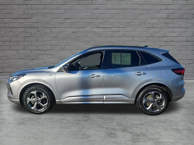 Used 2023 Silver Ford ST-Line image 2