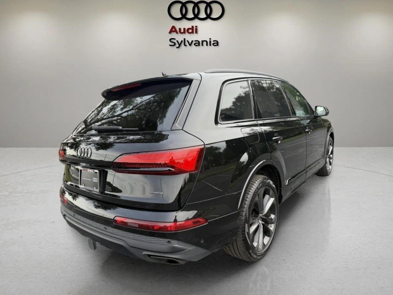 Certified Used 2025  Audi Premium Plus image 7