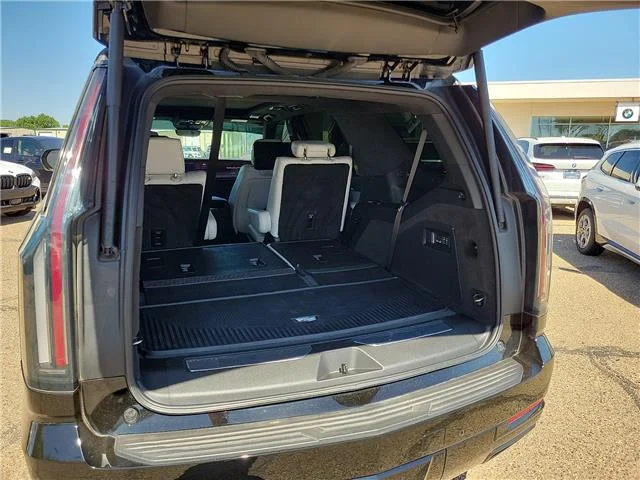 Used 2025 Black Raven Cadillac Sport Platinum 4x4 image 7