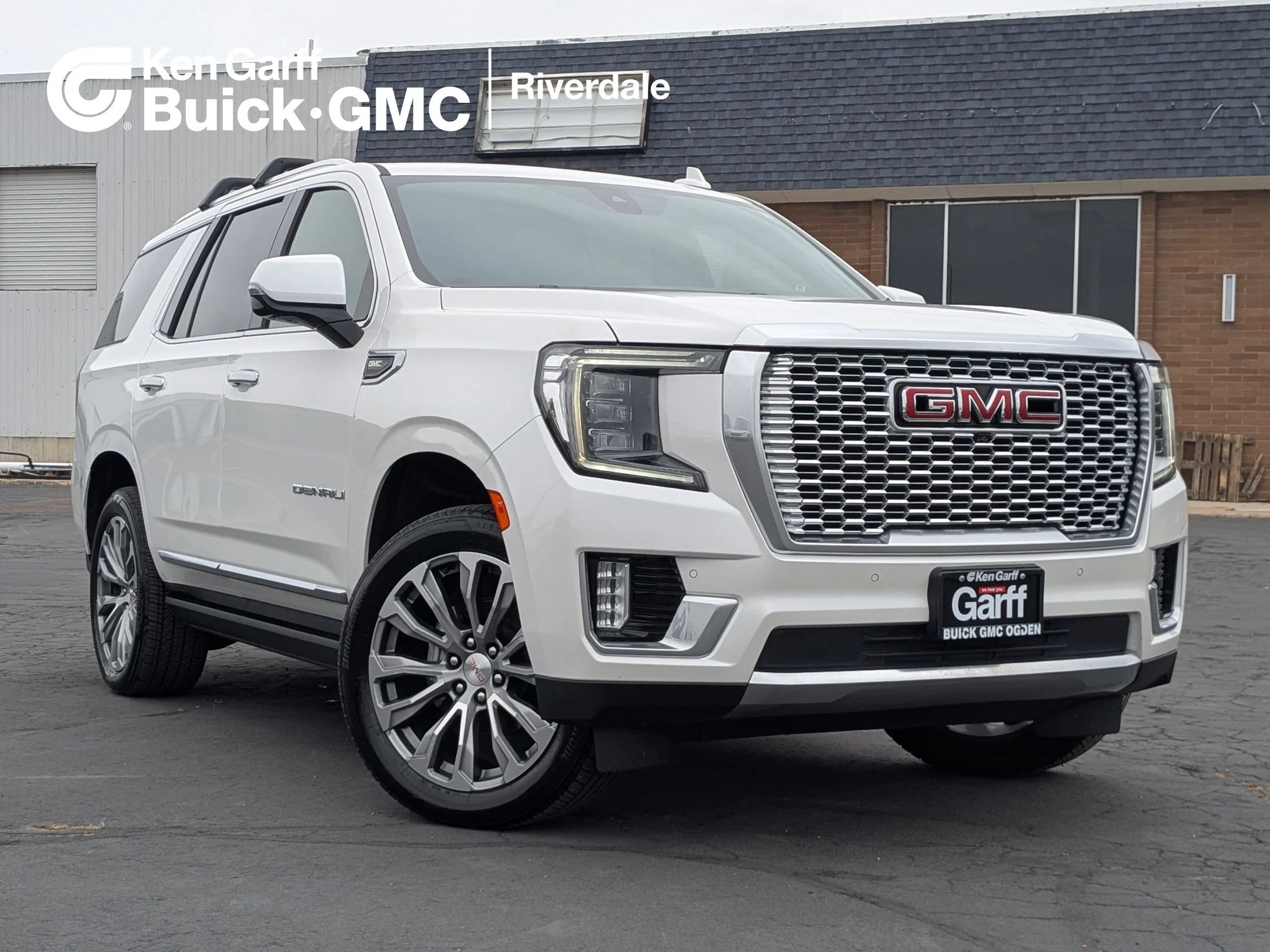 2021 GMC Yukon 4WD Denali's photo