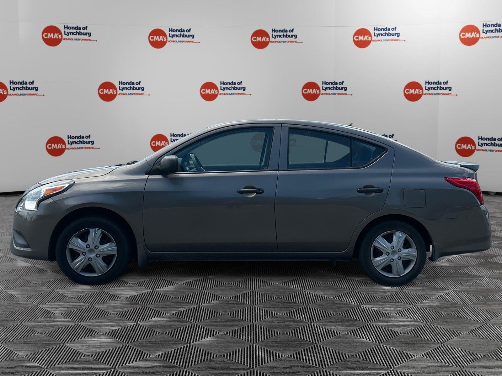 Used 2015 Titanium Nissan S Plus image 2