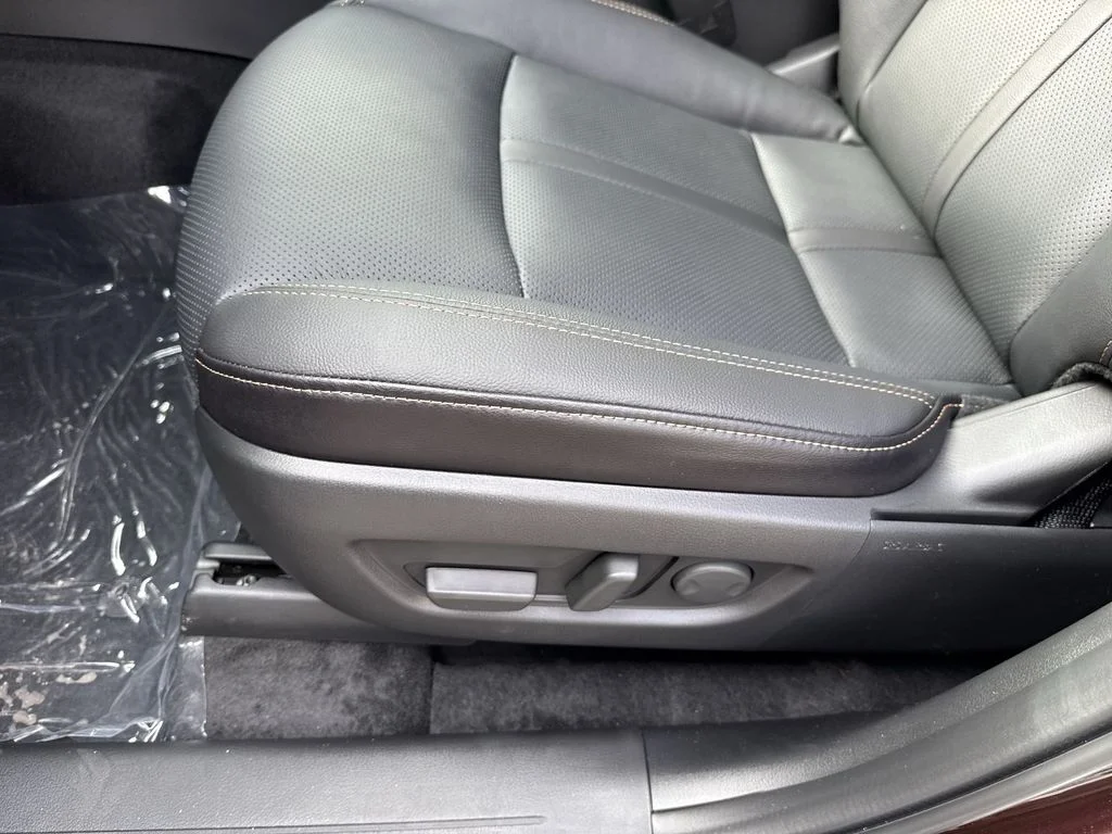 2026 Mazda CX-90 Premium Package - Photo 41