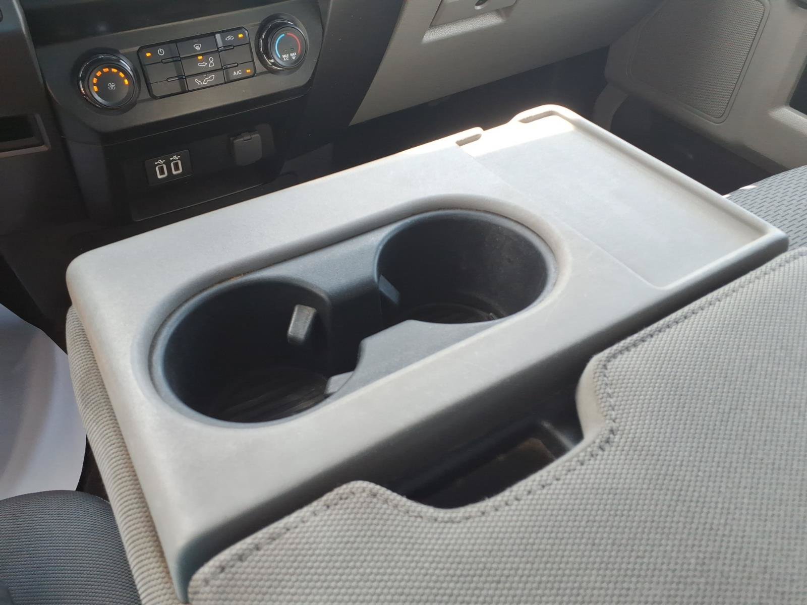 Used 2020 Oxford White Ford XLT image 29