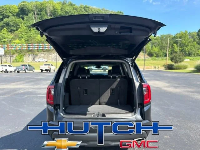 Used 2021 EBONY TWILIGHT METALLIC GMC AT4 image 16