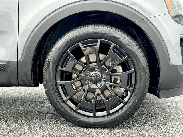 Used 2021 Silver Kia SX image 10