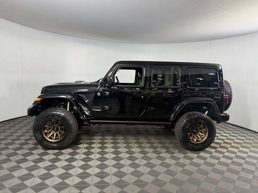 Used 2021 Black Jeep Unlimited Sahara High Altitude image 11