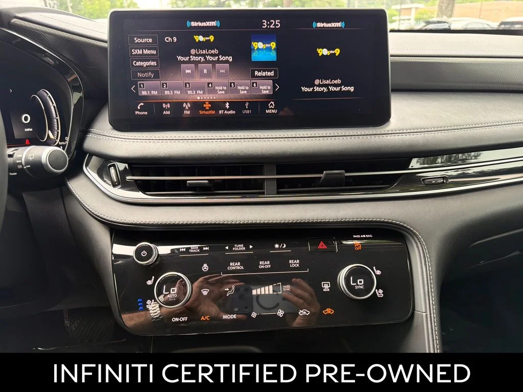 Certified Used 2023 Graphite Shadow INFINITI LUXE image 12
