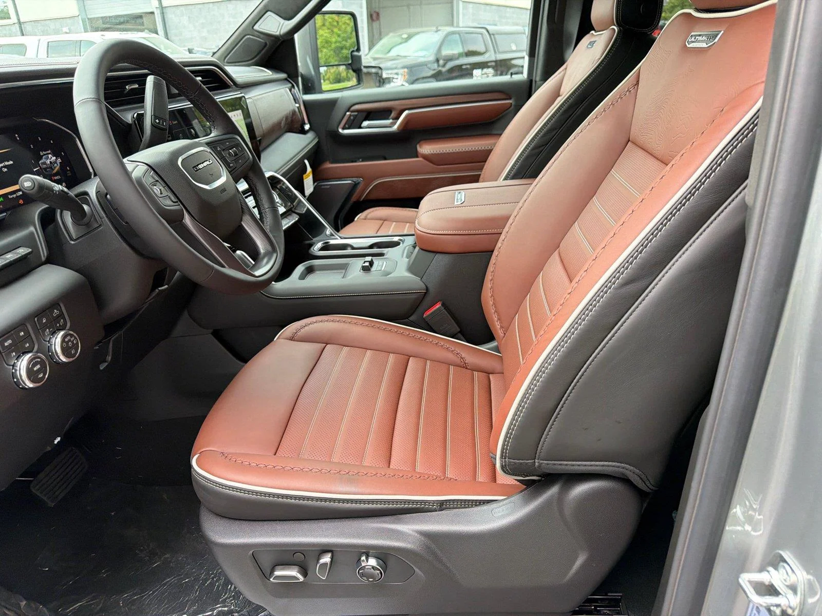 2026 GMC Sierra 2500HD Denali Ultimate - Photo 15