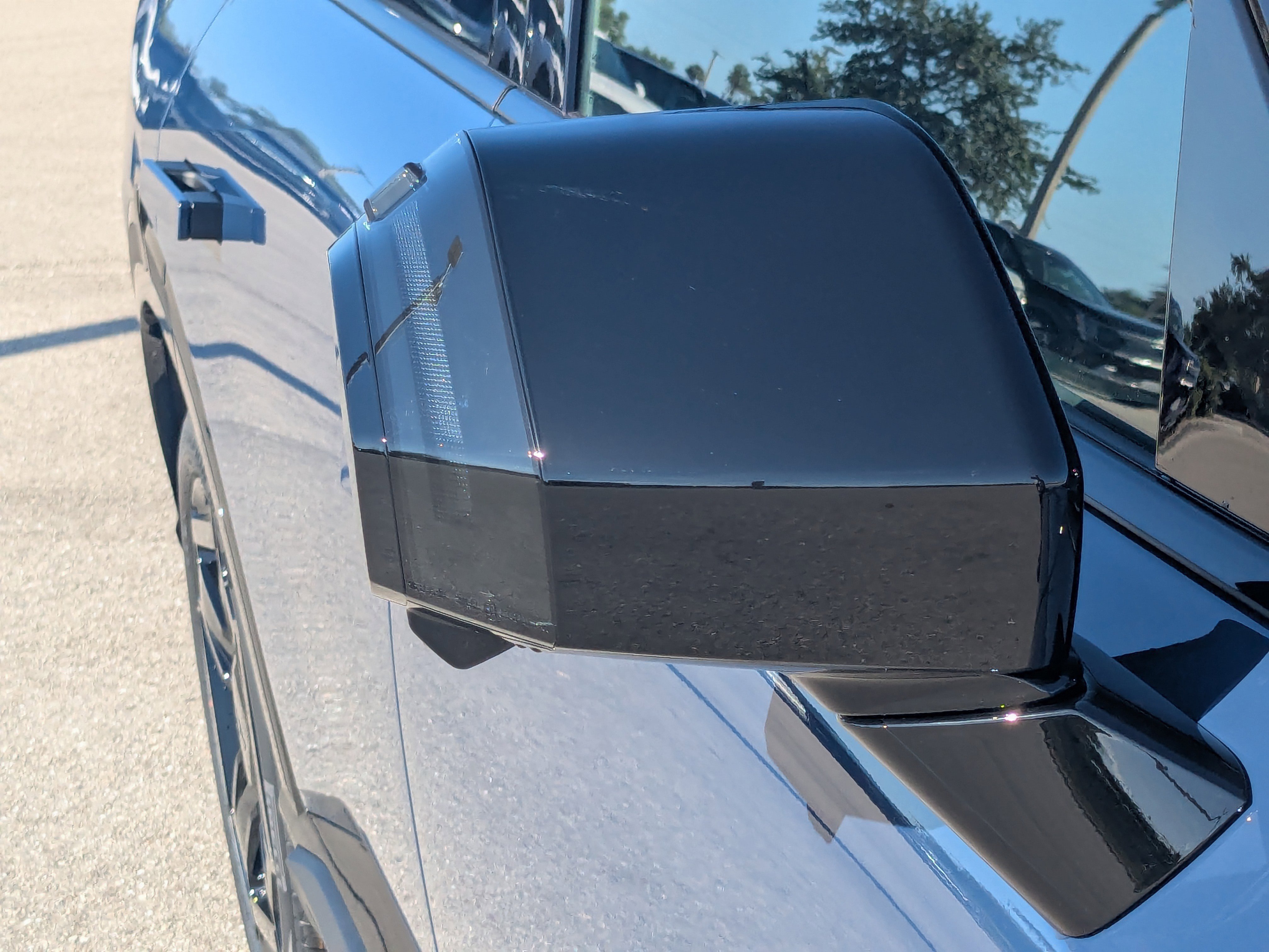 New 2027 Midnight Lake Blue Kia X-LINE SX image 12