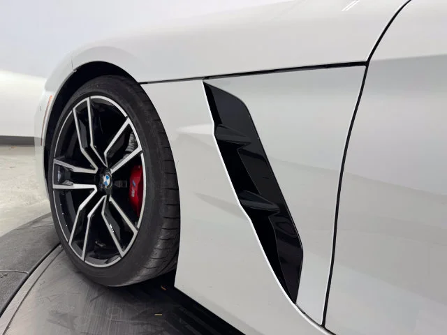 Used 2025 Alpine White BMW sDrive M40i image 43
