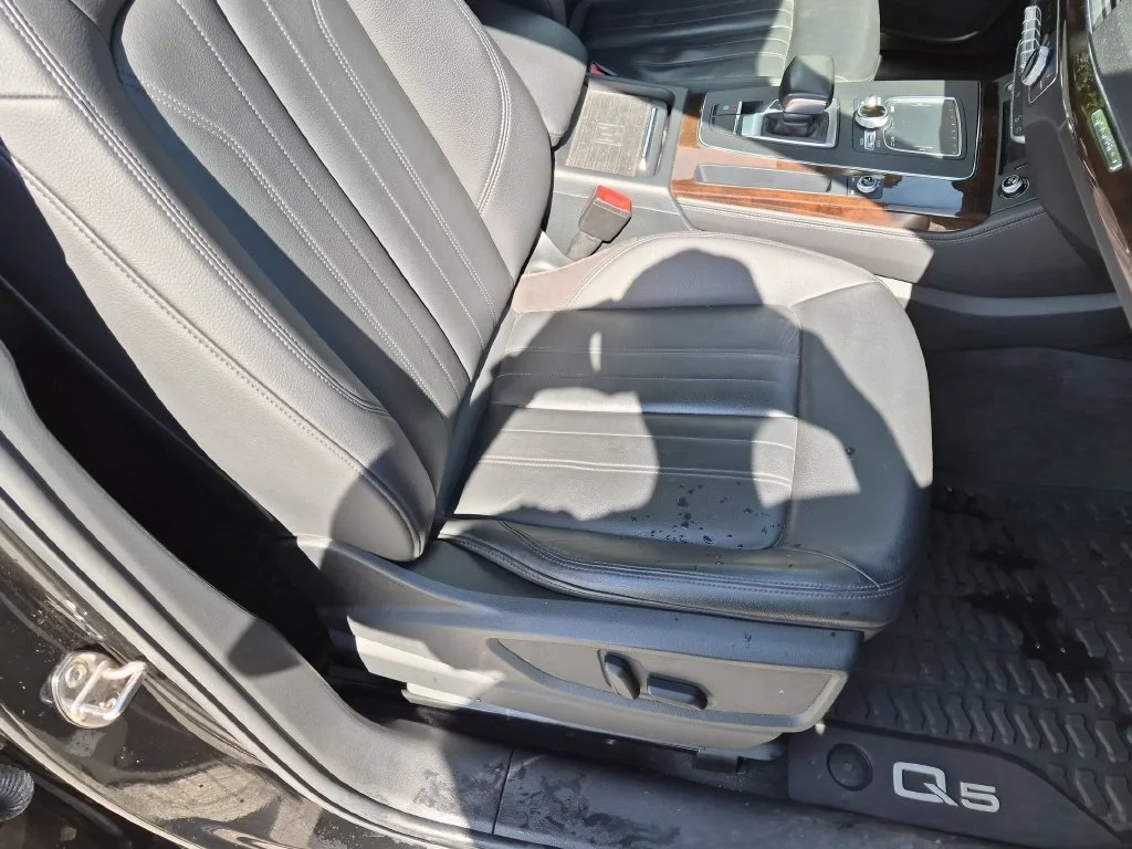 Used 2019 Black Audi 2.0T Premium Plus image 31