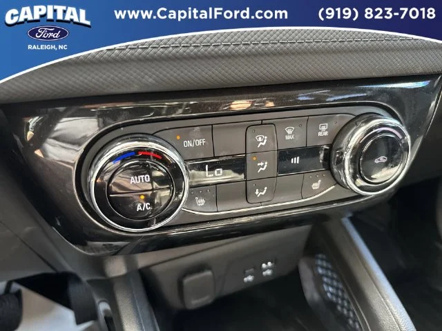 Used 2025 Gray Chevrolet LT image 29