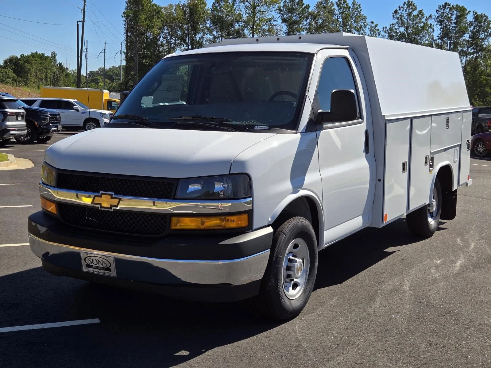 2026 Chevrolet Express Cutaway