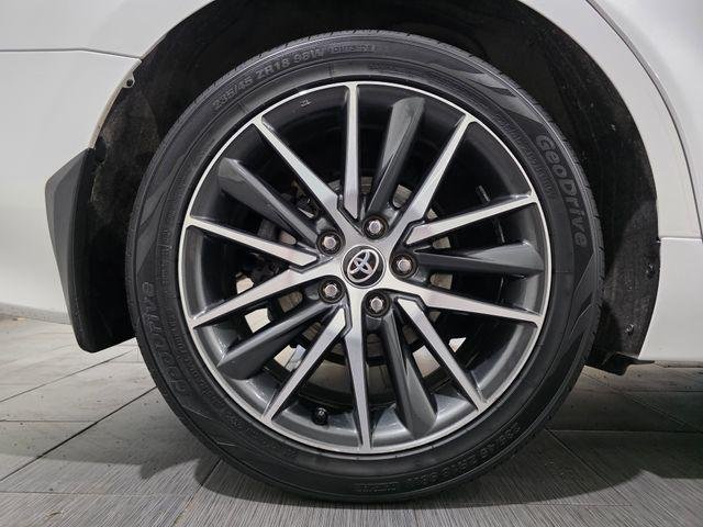 Certified Used 2024 WIND CHILL PEARL Toyota  image 24