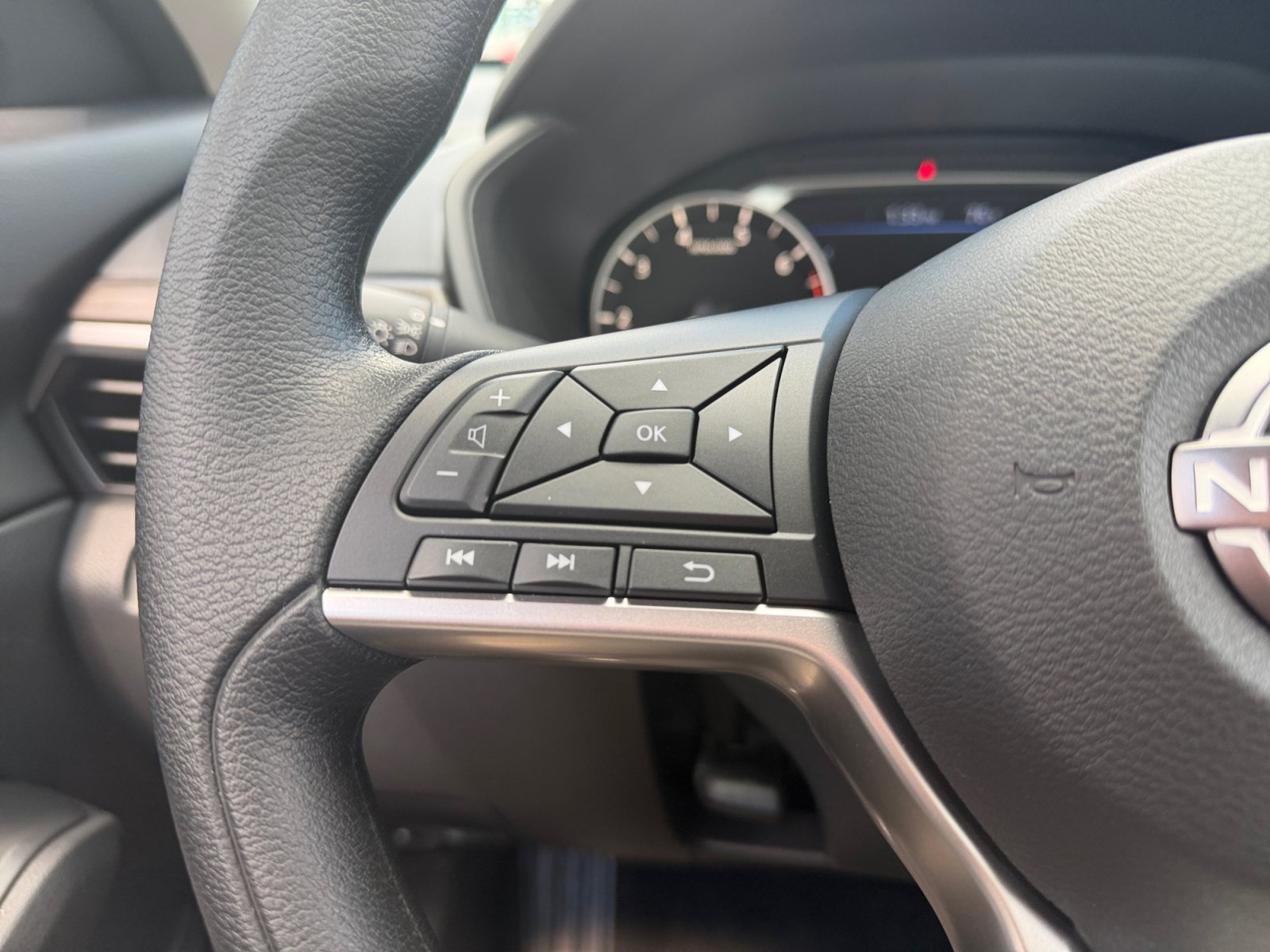 Used 2026 Gun Metallic Nissan SV image 11