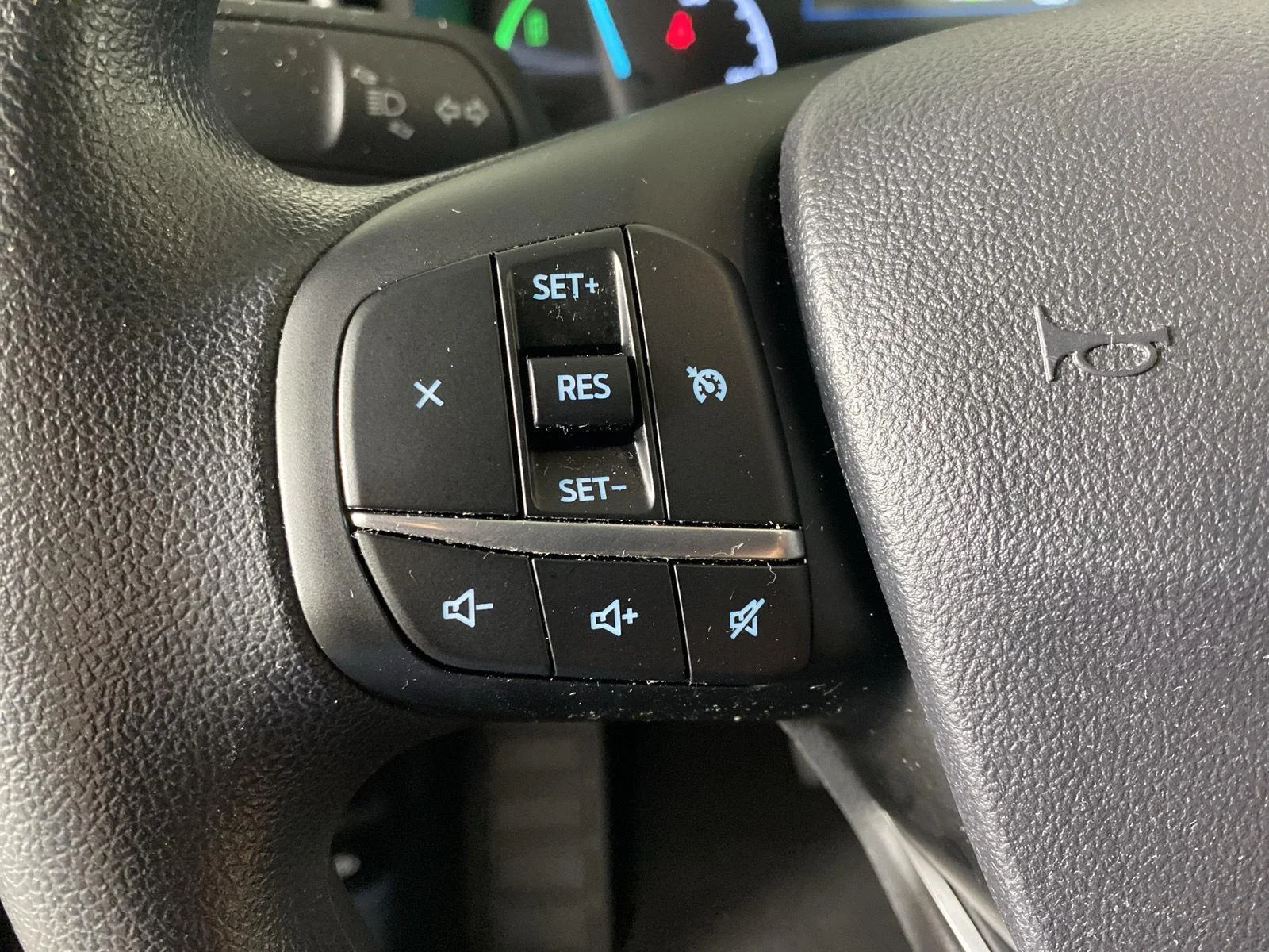 Used 2024 Shadow Black Ford XL image 22