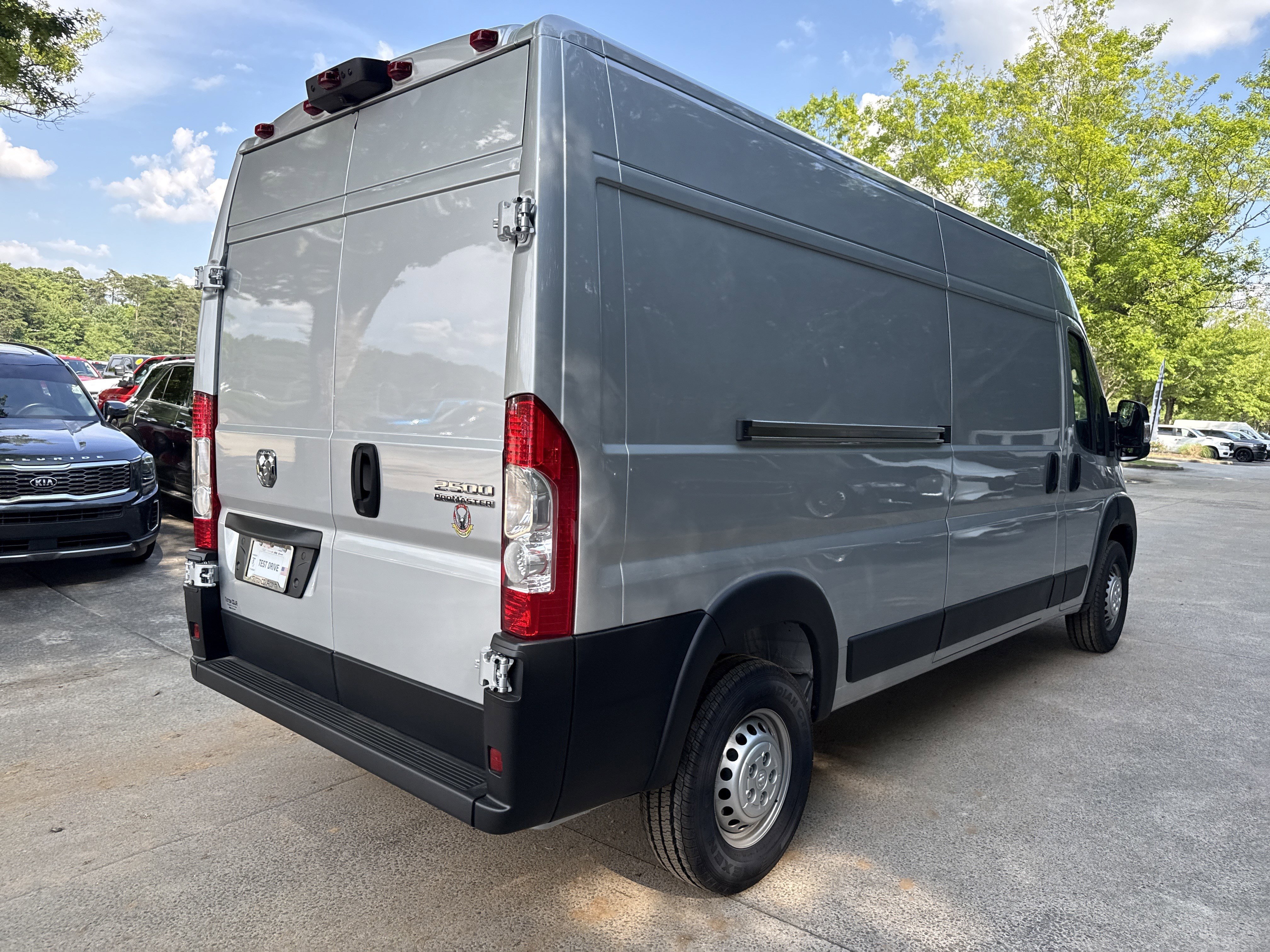New 2026 Bright Silver Metallic Clear-Coat Exterior Paint RAM Tradesman image 7