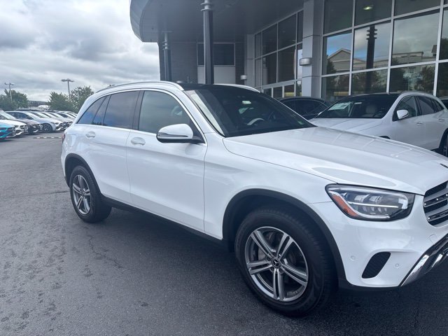 Used 2022  Mercedes-Benz GLC 300 image 1