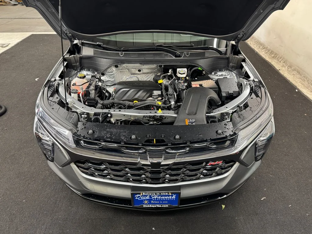 Used 2025 Gray Chevrolet 1RS image 11