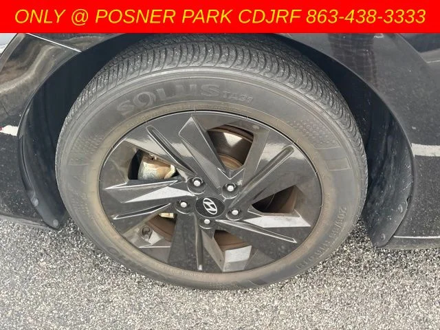 Used 2021 Black Hyundai SEL image 12