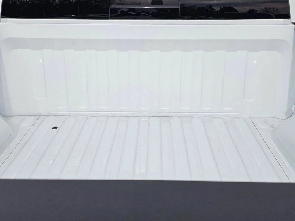 New 2026 Bright White Clear-Coat Exterior Paint RAM Laramie image 12