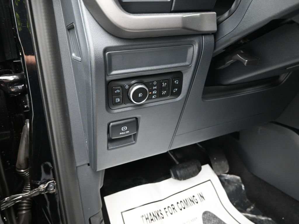 2025 Ford F-150 XLT - Photo 10