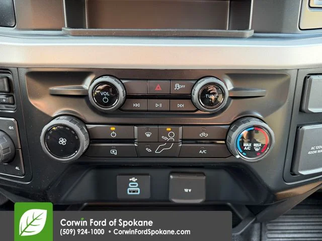 New 2026 Oxford White Ford XLT image 26
